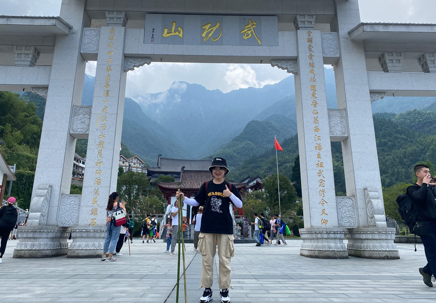 2022年度國邦醫藥優秀科技奮斗者——王李洪